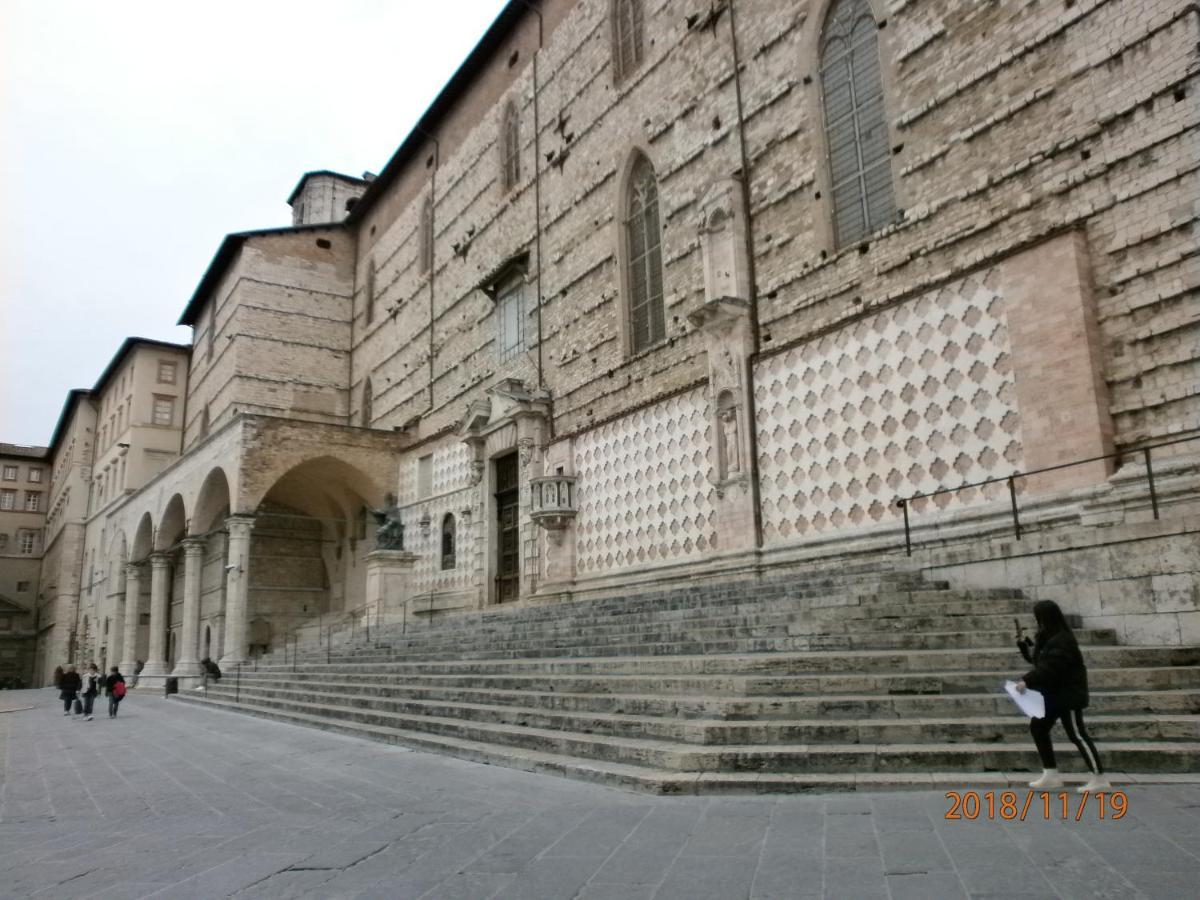 Charming Apartment Tilli With Parking Perugia Kültér fotó