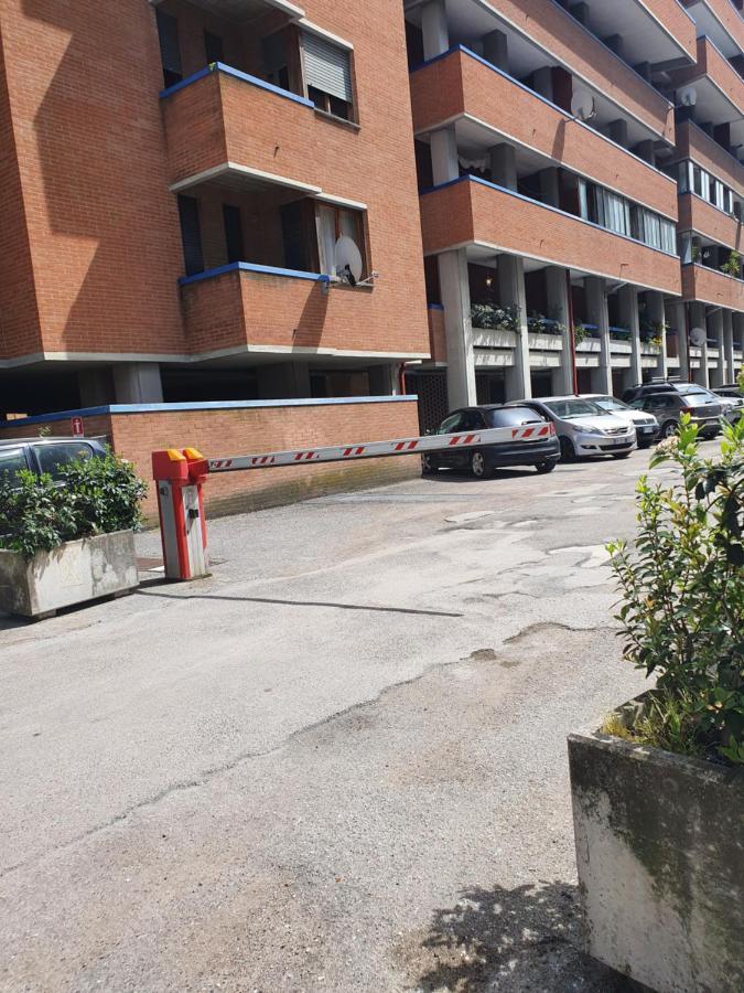 Charming Apartment Tilli With Parking Perugia Kültér fotó